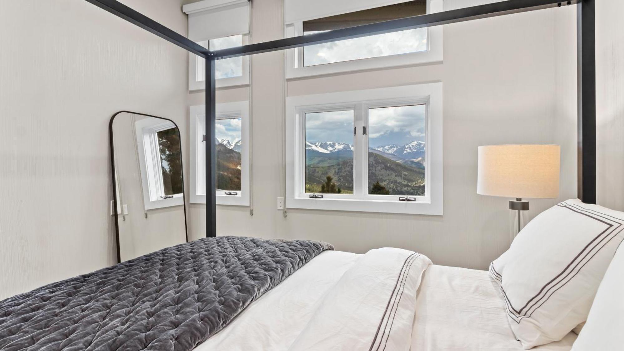 Casa De Cristal-Epic Views-Hottub-Sauna-Sleeps 10-Luxury Linens-Stocked Kitchen Estes Park Exterior foto